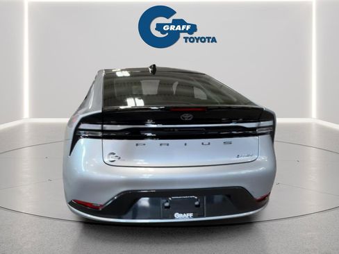 New 2026 Toyota Prius Plug-In Hybrid image 3
