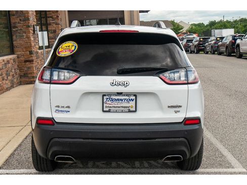 Used 2021 Jeep Cherokee Latitude Lux w/ Comfort/Convenience Group AWD/4WD image 4