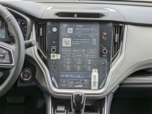 New 2025 Subaru Outback Limited image 19