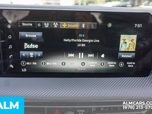 Used 2025 Nissan Kicks SR FWD image 37