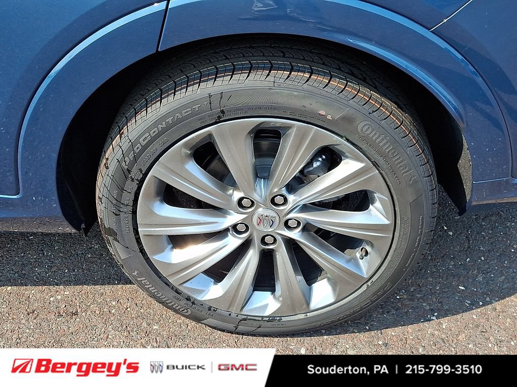 New 2026 Buick Envista Sport Touring FWD image 5