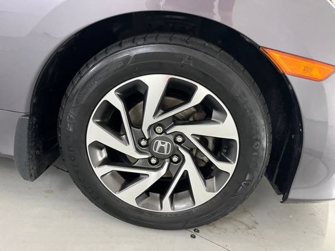 Used 2016 Honda Civic EX image 17