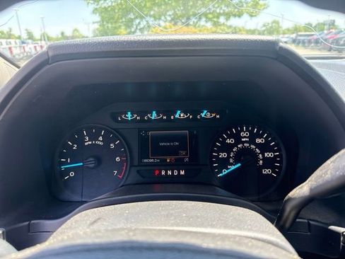 Used 2019 Ford F150 XL w/ Equipment Group 101A Mid AWD/4WD image 16