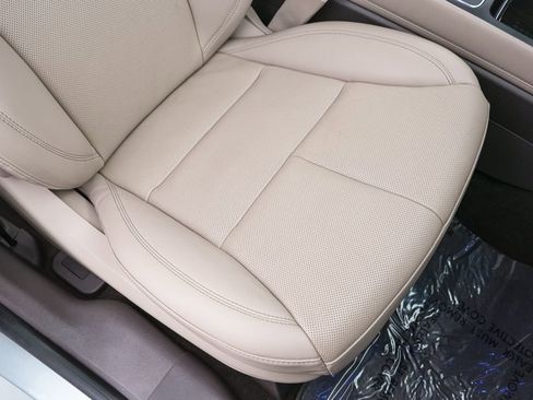 Used 2023 Lincoln Corsair Reserve w/ Equipment Group 201A image 25