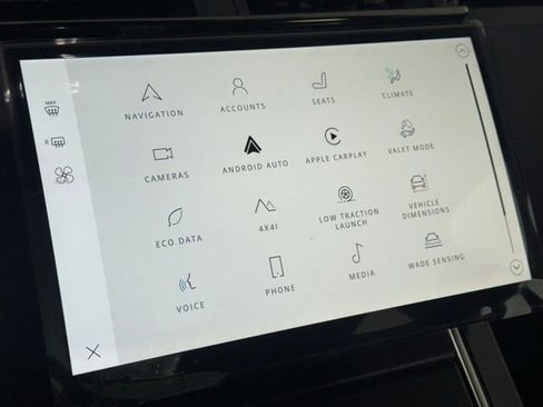 New 2026 Land Rover Range Rover Velar Dynamic SE image 34