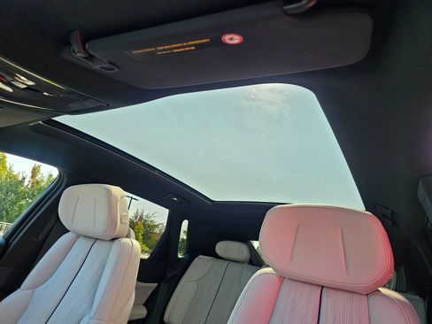 New 2026 Cadillac Lyriq Sport AWD/4WD image 21