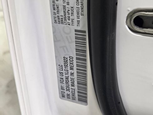 Used 2020 RAM 2500 Laramie image 28