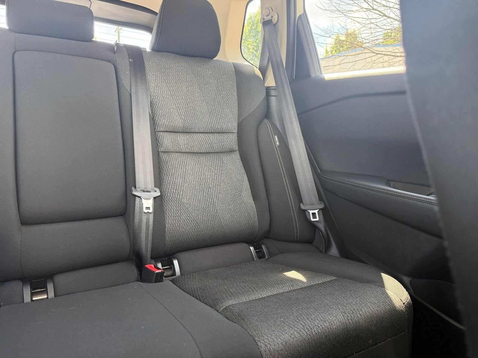 Used 2025 Nissan Rogue SV AWD/4WD image 35