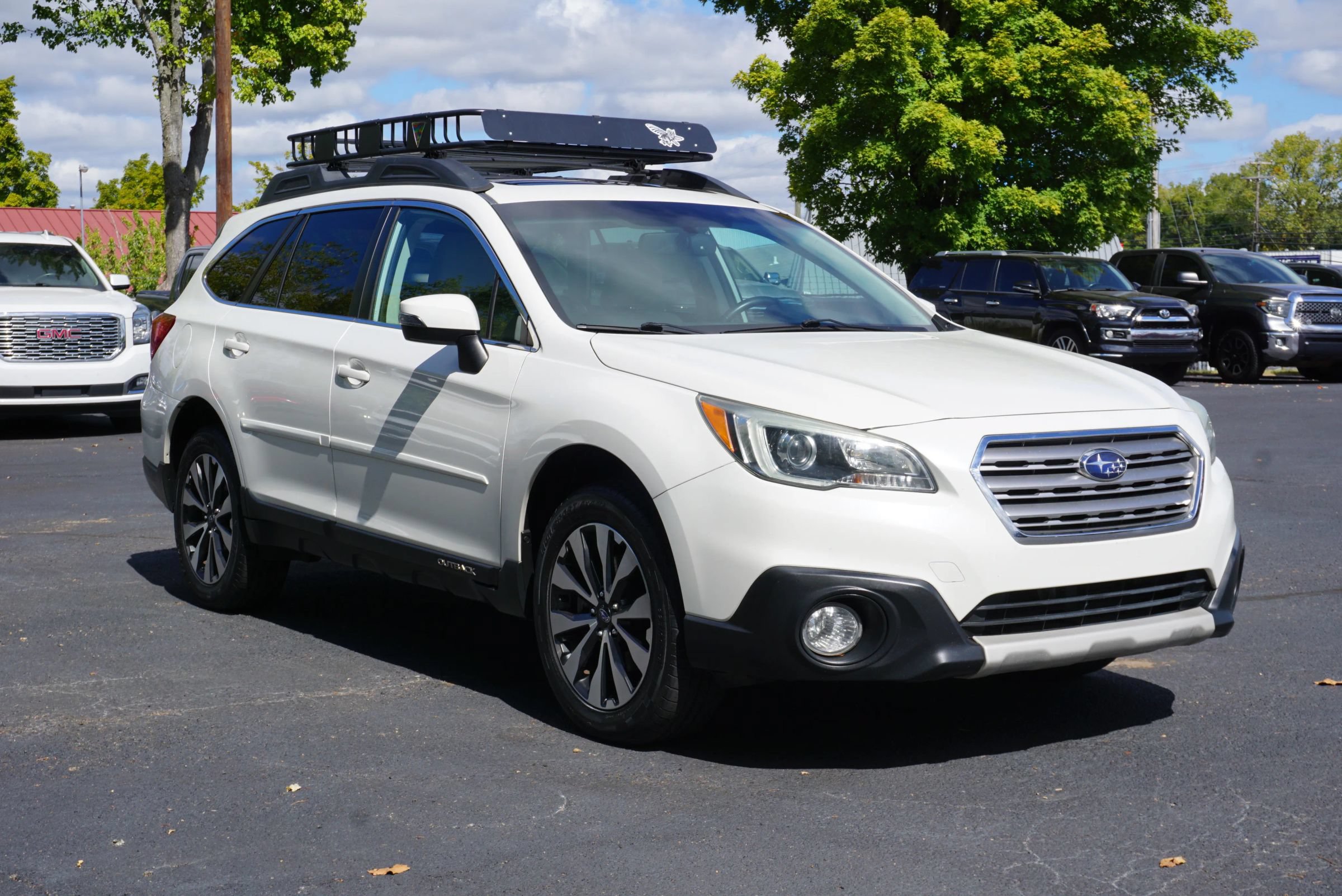 Used 2015 Subaru Outback 2.5i Limited AWD/4WD image 4