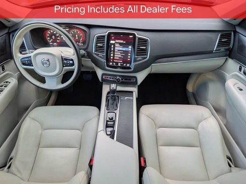 Used 2020 Volvo XC90 T6 Momentum AWD/4WD image 16