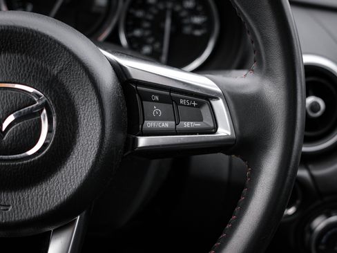 Used 2017 MAZDA MX-5 Miata RF Grand Touring image 19