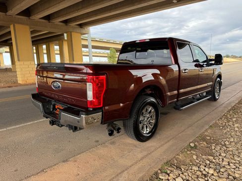 Used 2017 Ford F250 Lariat w/ Chrome Package image 3