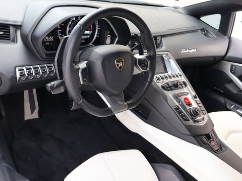 Used 2013 Lamborghini Aventador LP 700-4 AWD/4WD image 11