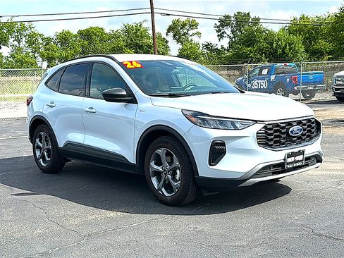 Used 2026 Ford Escape ST-Line FWD image 10