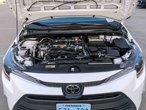 Used 2024 Toyota Corolla LE FWD image 28