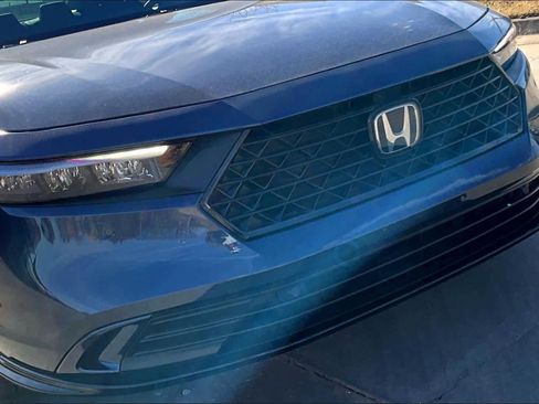 Used 2023 Honda Accord EX-L image 28