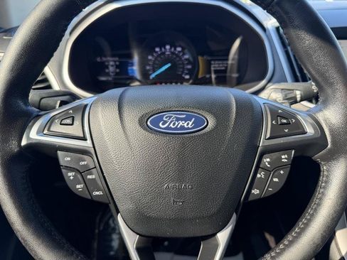 Used 2018 Ford Edge SEL w/ Equipment Group 201A FWD image 46