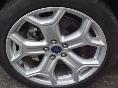 Used 2019 Ford Escape Titanium AWD/4WD image 52