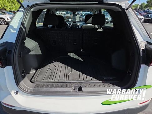 Used 2023 Chevrolet Equinox LS w/ LPO, Floor Liner Package AWD/4WD image 17