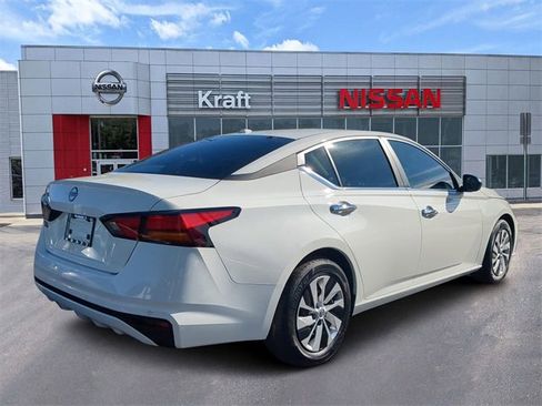 New 2025 Nissan Altima 2.5 S image 3