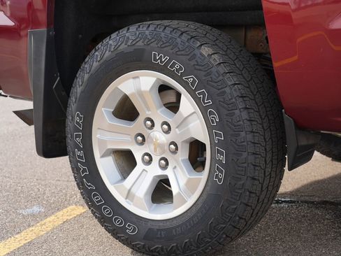 Used 2016 Chevrolet Silverado 1500 LT w/ All Star Edition AWD/4WD image 29