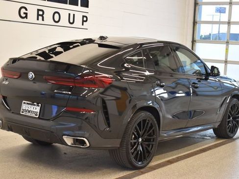 Used 2024 BMW X6 xDrive40i w/ Executive Package AWD/4WD image 4