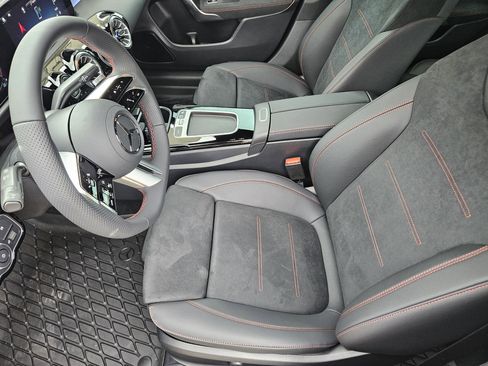 New 2026 Mercedes-Benz CLA 250 image 12