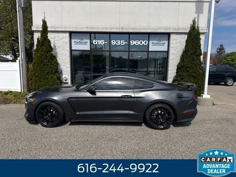 Used 2016 Ford Mustang Shelby GT350 w/ Technology Package RWD image 6