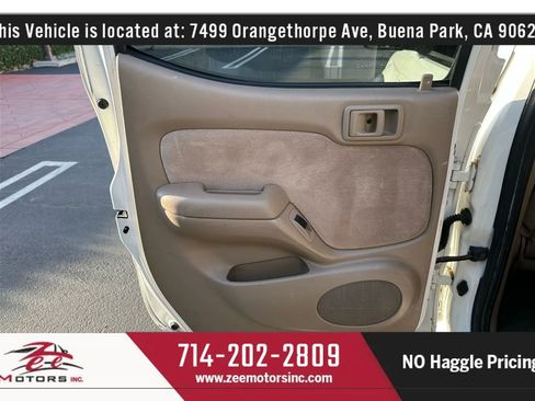 Used 2003 Toyota Tacoma PreRunner image 39