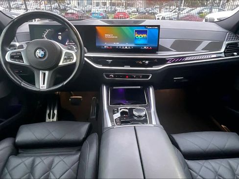Used 2024 BMW X6 M60i image 18