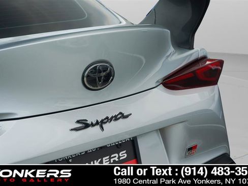 Used 2022 Toyota Supra Premium image 40