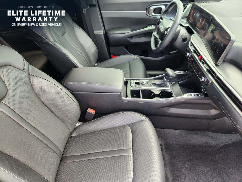 Certified 2026 Kia Sorento S FWD image 12