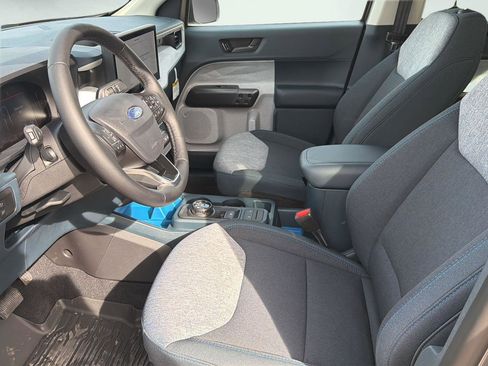 New 2026 Ford Maverick XLT w/ XLT Luxury Package AWD/4WD image 9