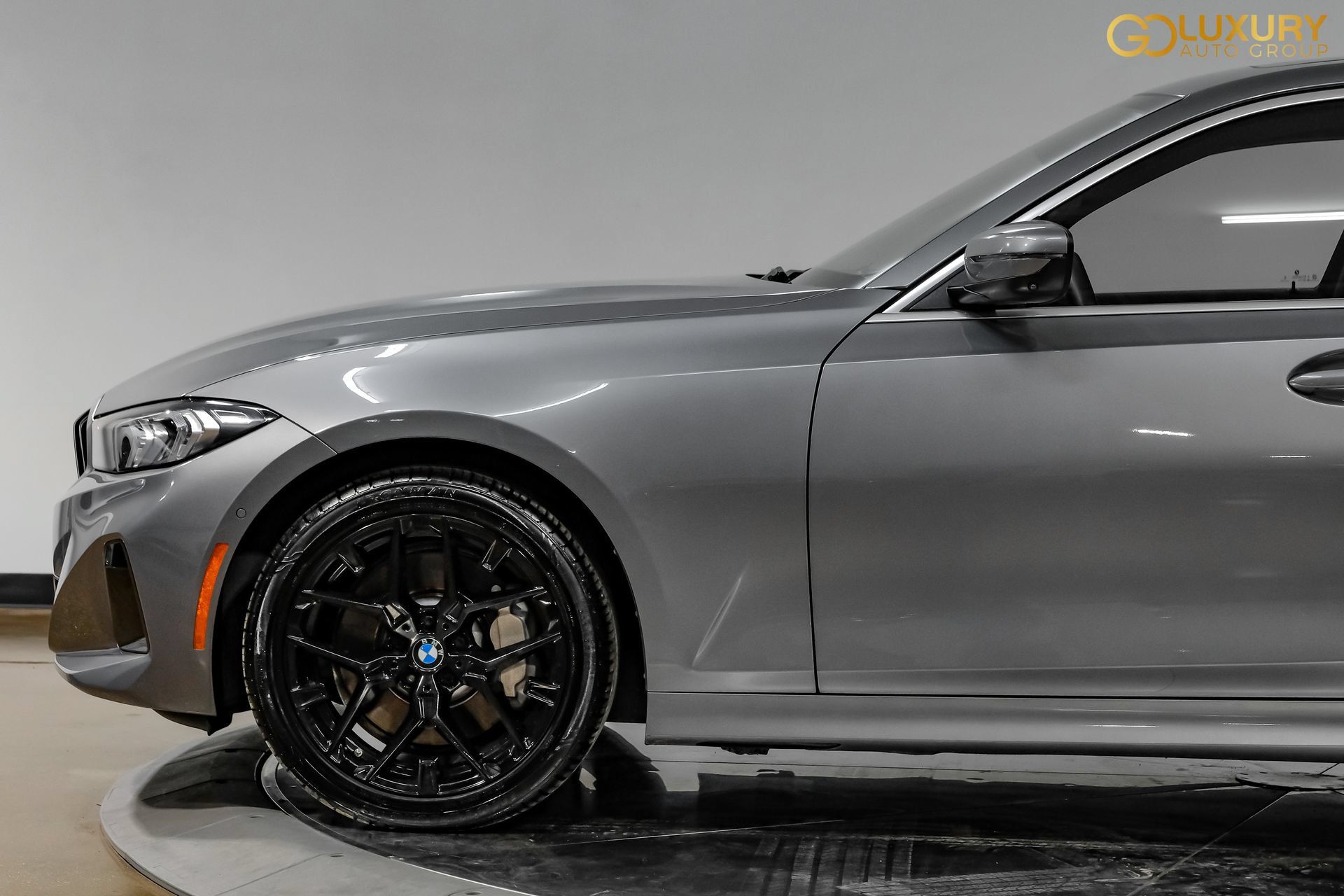 Used 2025 BMW 330i Sedan RWD image 14