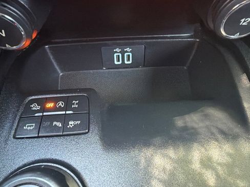 Used 2021 Ford Ranger XLT w/ Equipment Group 302A High AWD/4WD image 23