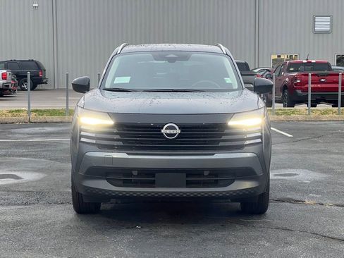 New 2026 Nissan Kicks SV w/ SV Premium Package image 10