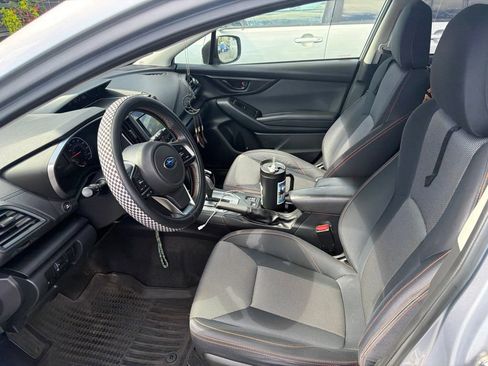 Used 2019 Subaru Crosstrek 2.0i Premium w/ Popular Package #3 AWD/4WD image 9