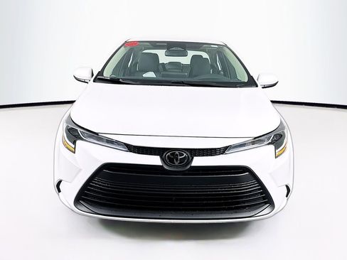New 2026 Toyota Corolla LE image 2