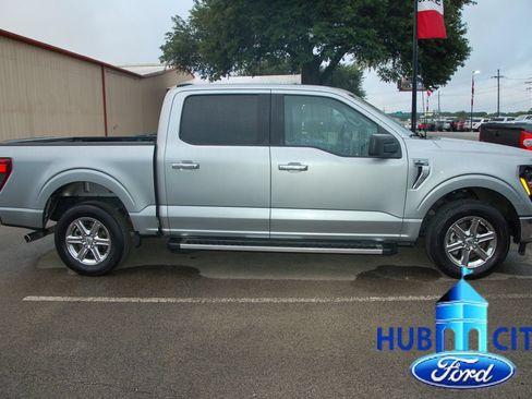 Used 2025 Ford F150 XLT w/ Equipment Group 301A Standard RWD image 6