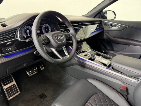 Used 2026 Audi Q8 Prestige w/ Prestige Package image 4