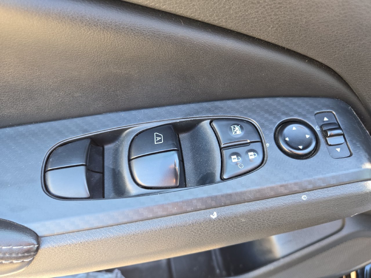 Used 2024 Nissan Altima 2.5 SV FWD image 20