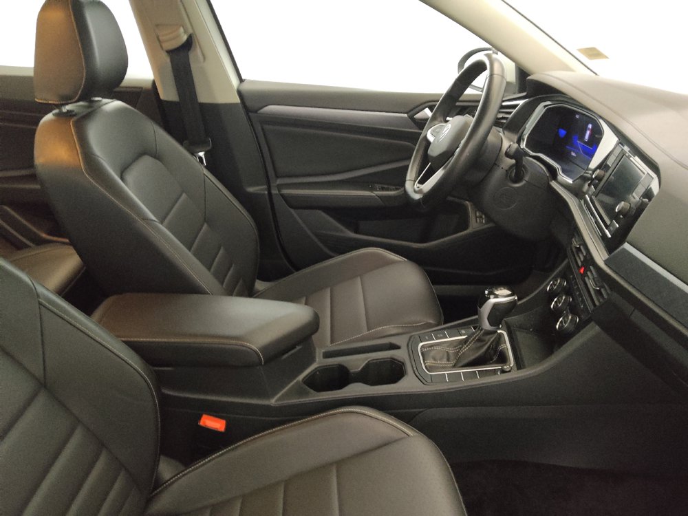 Used 2024 Volkswagen Jetta SE FWD image 21