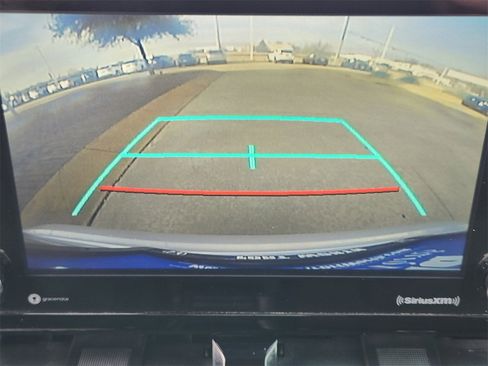 Used 2021 Toyota Corolla LE image 17