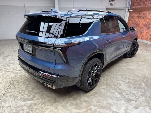Used 2026 Chevrolet Traverse RS w/ LPO, Floor Liner Package AWD/4WD image 6