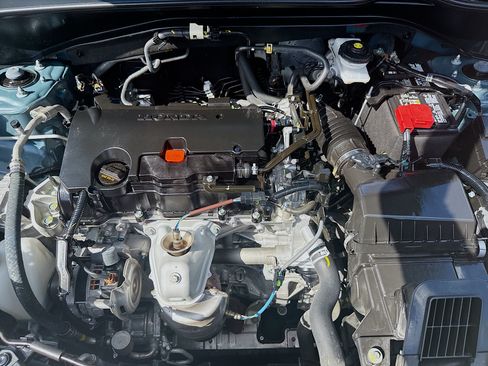 Certified 2024 Honda HR-V EX-L image 34