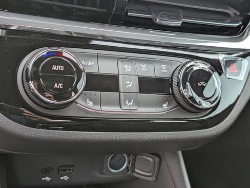 New 2026 Buick Envista Sport Touring FWD image 13