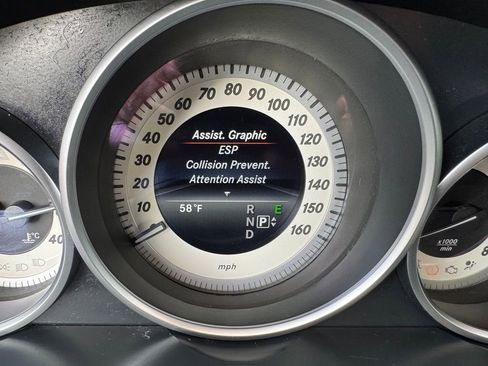 Used 2016 Mercedes-Benz E 350 Sedan image 29