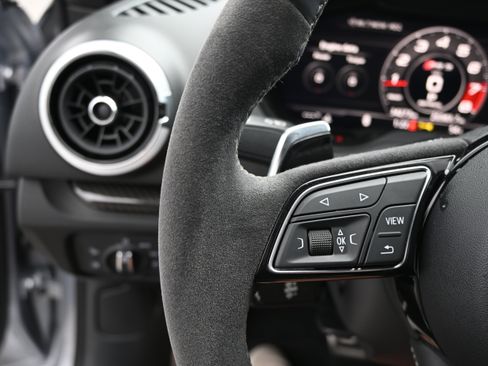 Used 2018 Audi RS 3 image 48