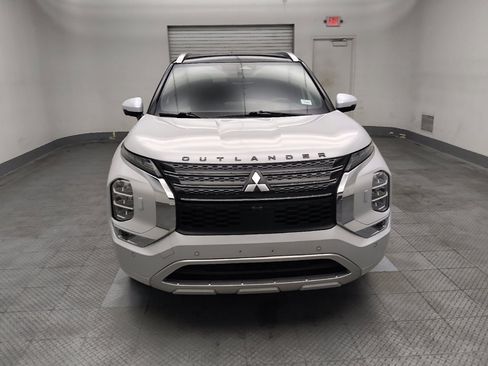 Used 2023 Mitsubishi Outlander SEL AWD/4WD image 14