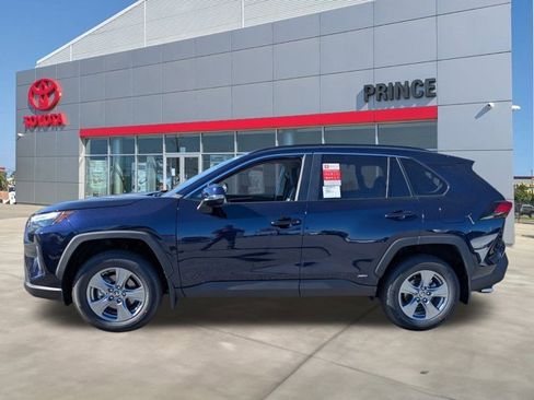 New 2025 Toyota RAV4 XLE image 7